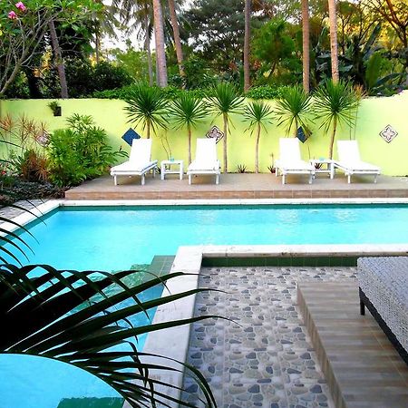 Lazy Monkey Hotel Senggigi Exterior photo