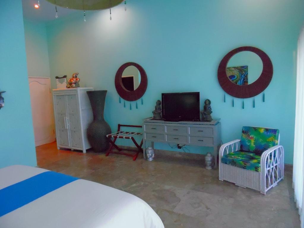 Lazy Monkey Hotel Senggigi Exterior photo